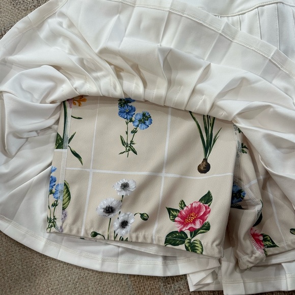 Tuckernuck Skirt - Picture 3 of 4